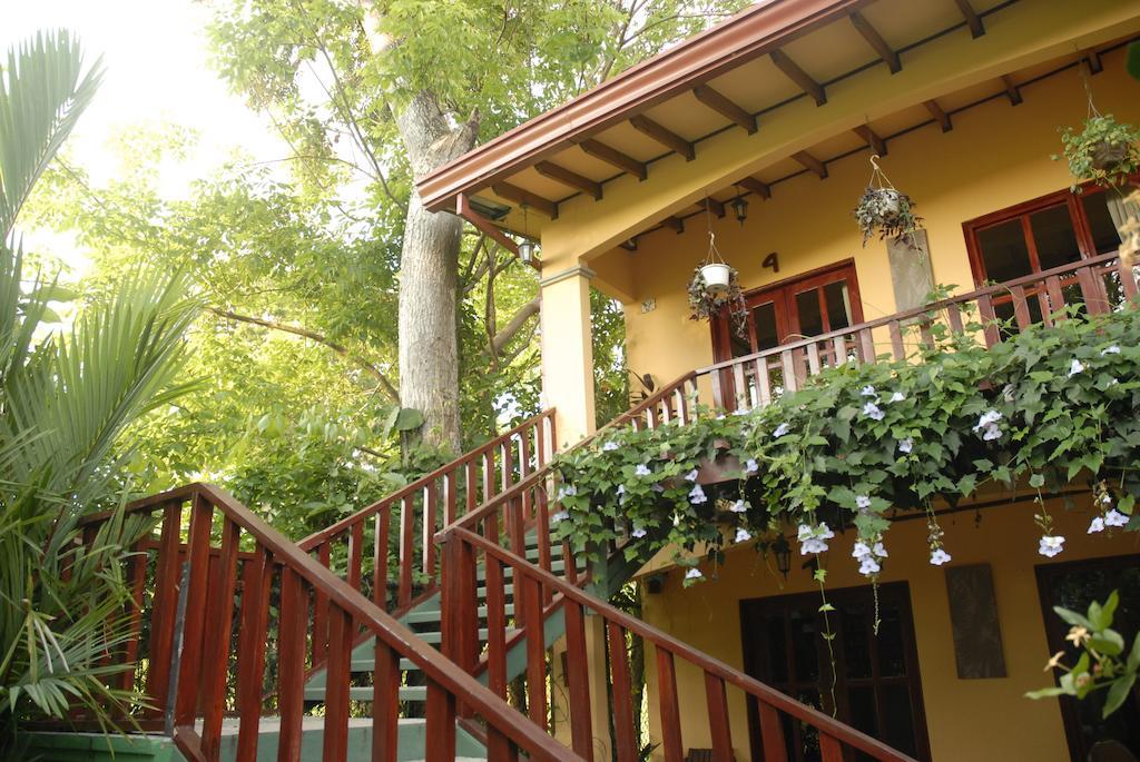 Hotel Green Jaco Exterior photo